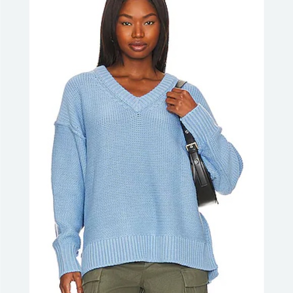 Free People Allie Vneck Sweater in Placid Blue Size M - Picture 1 of 7